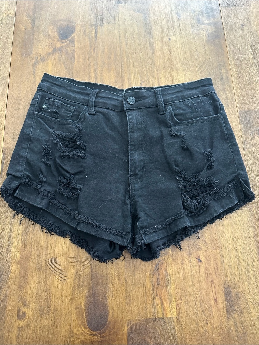 KanCan Black Distressed Frayed-Hem Denim Shorts